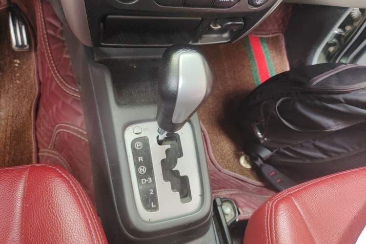 Used Suzuki Jimny 2015 1.3L AT JLX Navigation Edition Gear Lever