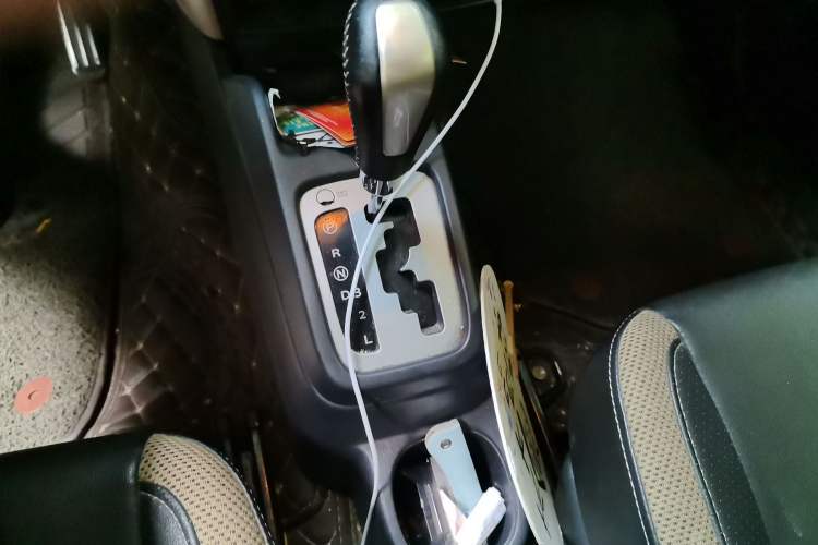 Used Suzuki Jimny 2015 1.3 AT Mode3 Navigation Edition Gear Lever