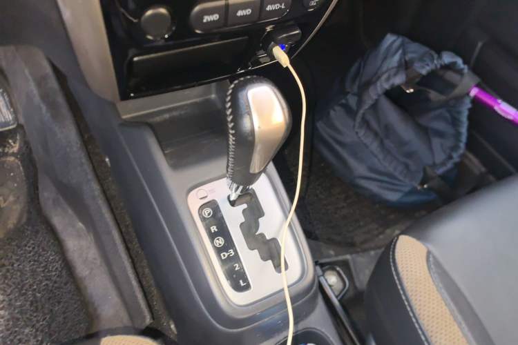 Used Suzuki Jimny 2015 1.3 AT Mode3 Navigation Edition Gear Lever