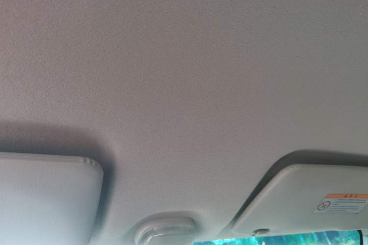 Used Suzuki Jimny 2015 1.3 AT Mode3 Navigation Edition Headliner