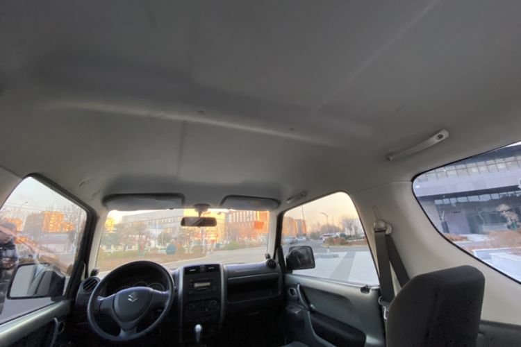 Used Suzuki Jimny 2015 1.3 AT JLX Headliner