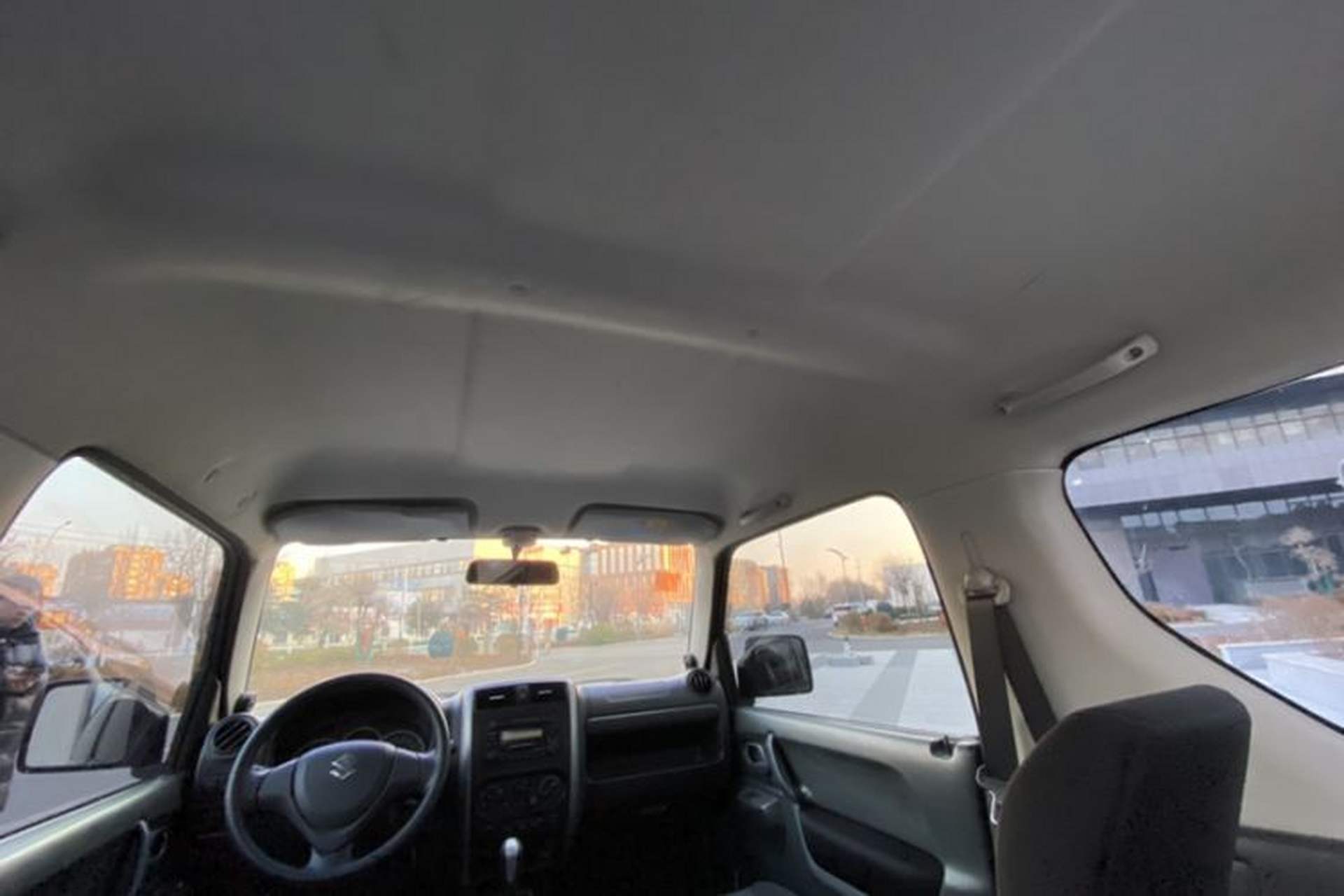 Used Suzuki Jimny 2015 1.3 AT JLX Headliner