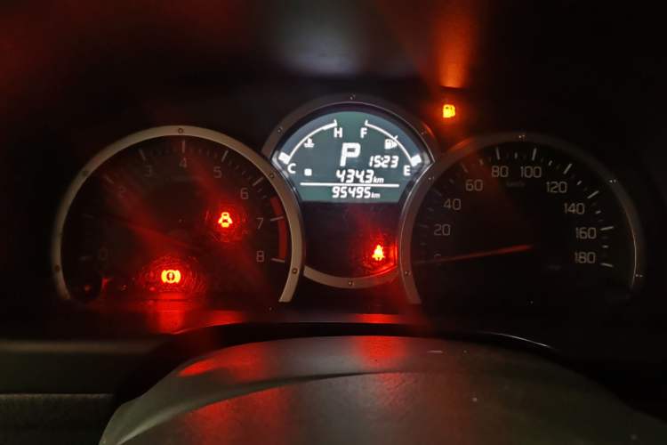 Used Suzuki Jimny 2015 1.3 AT JLX Instrument Cluster