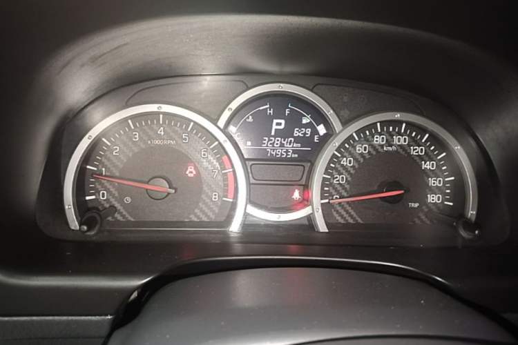 Used Suzuki Jimny 2015 1.3 AT JLX Instrument Cluster