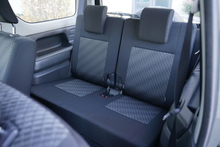 Used Suzuki Jimny 2015 1.3 AT JLX Interior 1