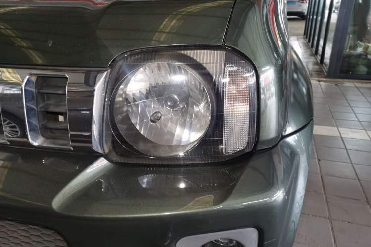Used Suzuki Jimny 2015 1.3 AT JLX Left Front Headlight