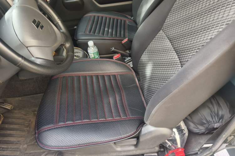 Used Suzuki Jimny 2015 1.3 AT JLX Left Front Seat