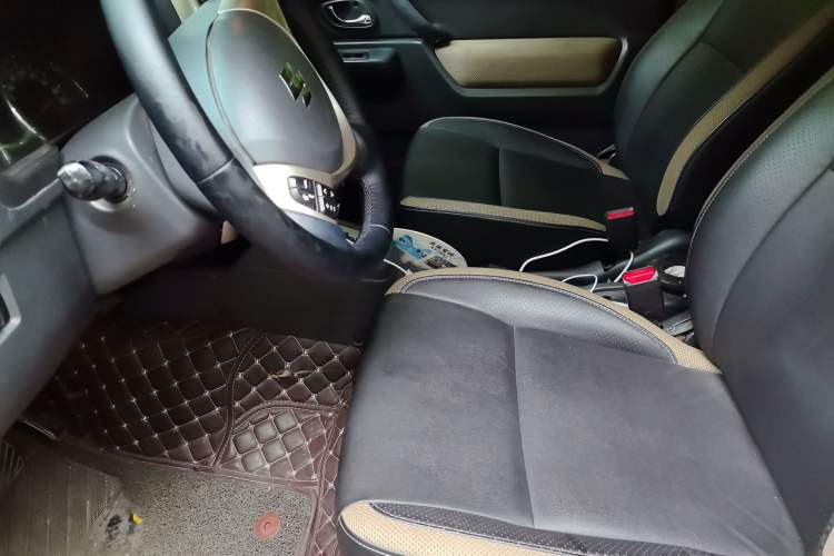 Used Suzuki Jimny 2015 1.3 AT Mode3 Navigation Edition Left Front Seat