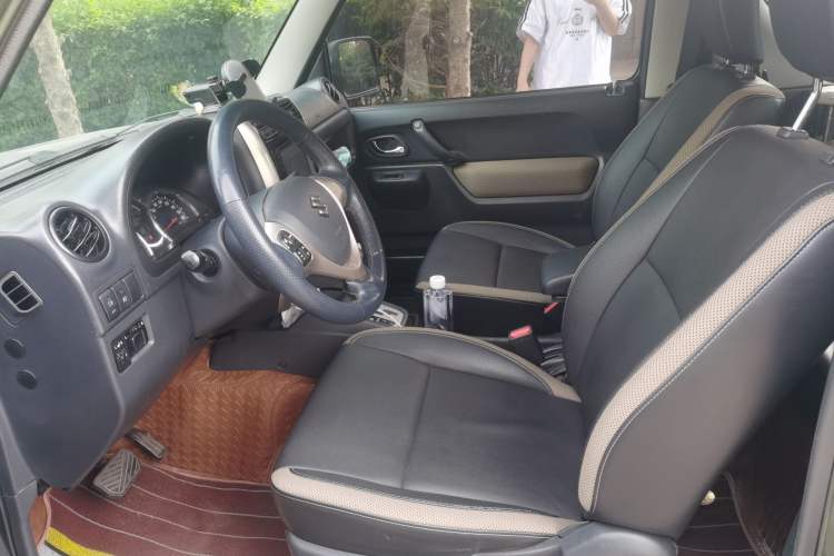 Used Suzuki Jimny 2015 1.3 AT Mode3 Navigation Edition Left Front Seat