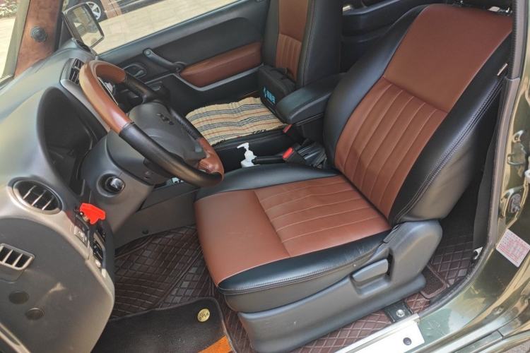 Used Suzuki Jimny 2015 1.3 AT JLX Left Front Seat