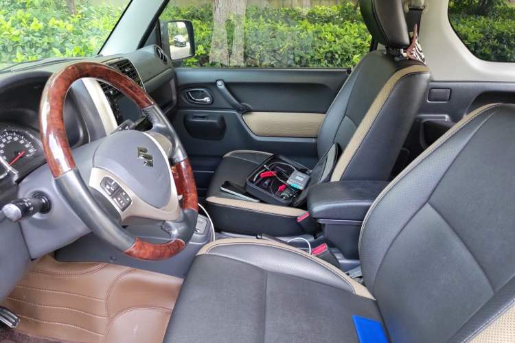 Used Suzuki Jimny 2015 1.3 AT Mode3 Navigation Edition Left Front Seat
