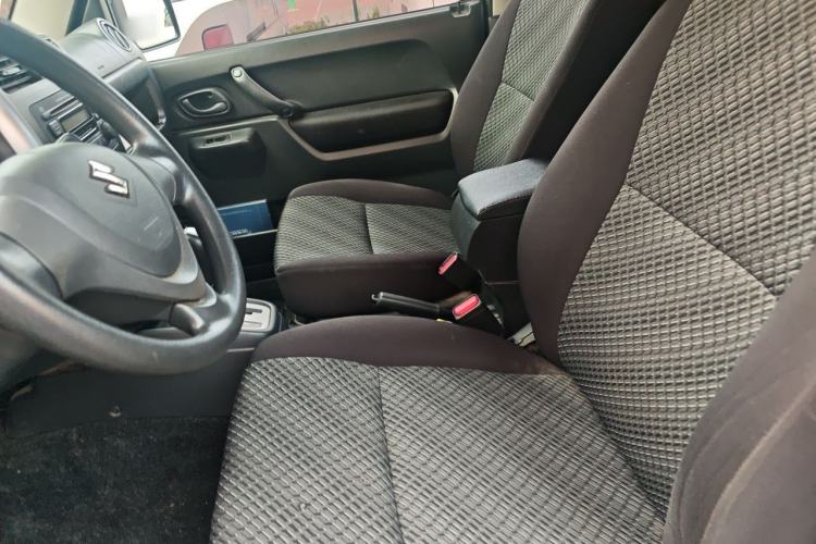 Used Suzuki Jimny 2015 1.3 AT JLX Left Front Seat