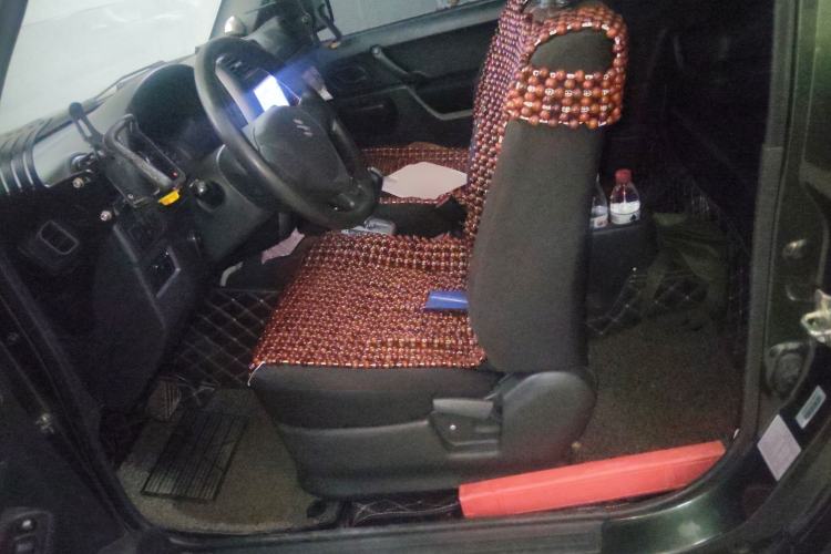 Used Suzuki Jimny 2015 1.3 AT JLX Left Front Seat