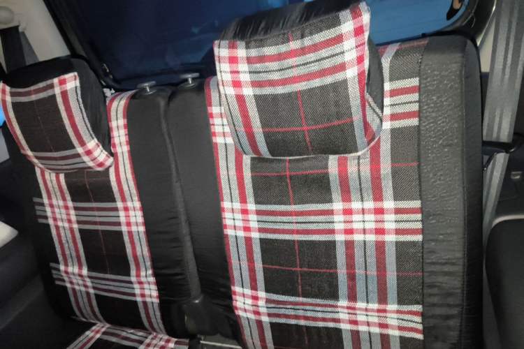 Used Suzuki Jimny 2015 1.3 AT JLX Left Rear Seat