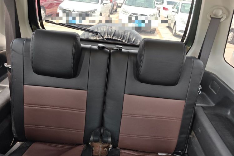 Used Suzuki Jimny 2015 1.3 AT JLX Left Rear Seat