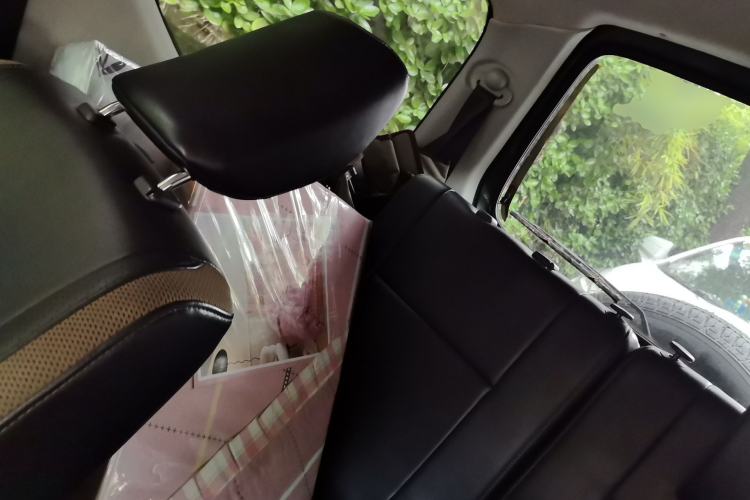 Used Suzuki Jimny 2015 1.3 AT Mode3 Navigation Edition Left Rear Seat
