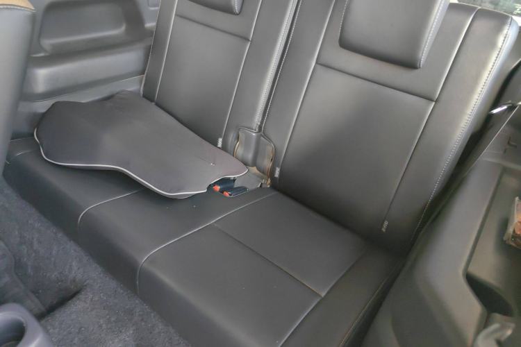 Used Suzuki Jimny 2015 1.3 AT Mode3 Navigation Edition Left Rear Seat