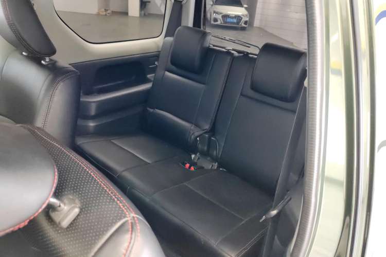 Used Suzuki Jimny 2015 1.3 AT JLX Left Rear Seat