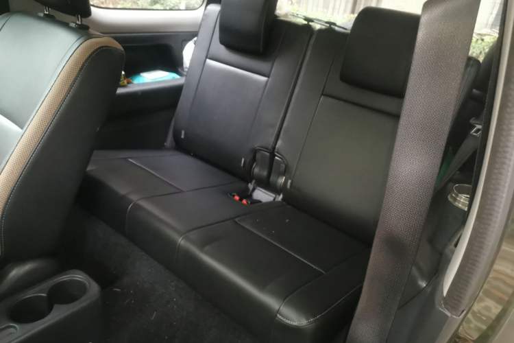 Used Suzuki Jimny 2015 1.3 AT Mode3 Navigation Edition Left Rear Seat