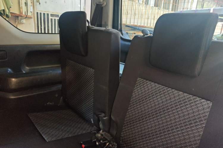 Used Suzuki Jimny 2015 1.3 MT JLX Left Rear Seat