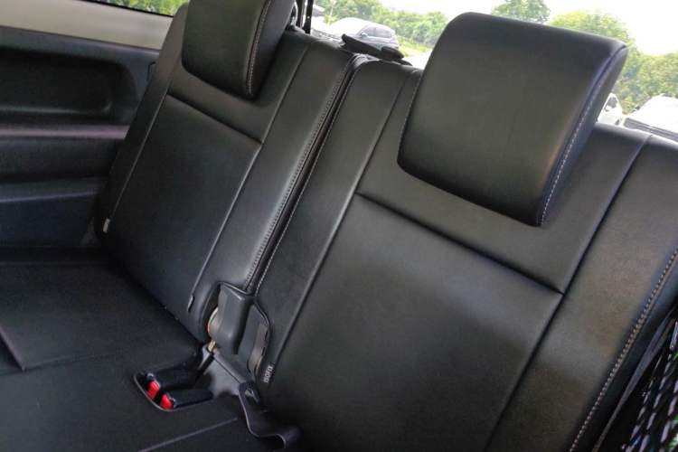 Used Suzuki Jimny 2015 1.3 AT Mode3 Navigation Edition Left Rear Seat