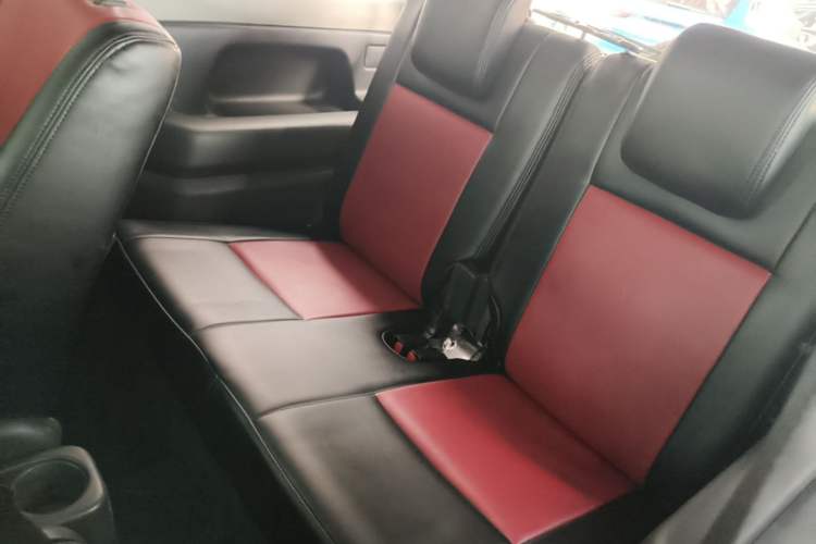 Used Suzuki Jimny 2015 1.3 AT JLX Left Rear Seat
