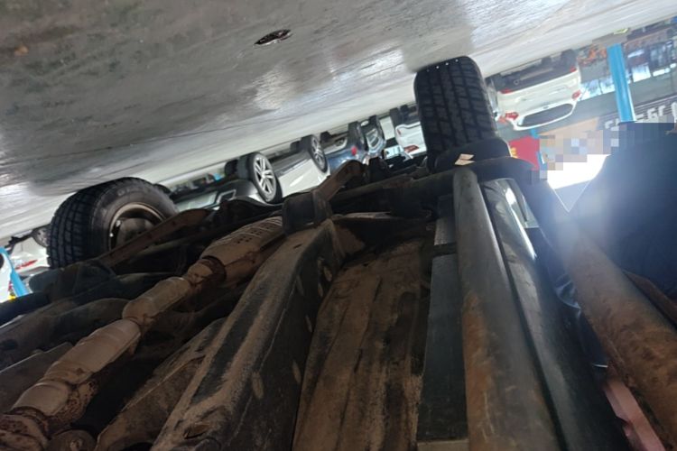 Used Suzuki Jimny 2015 1.3 AT JLX Left Side Sill