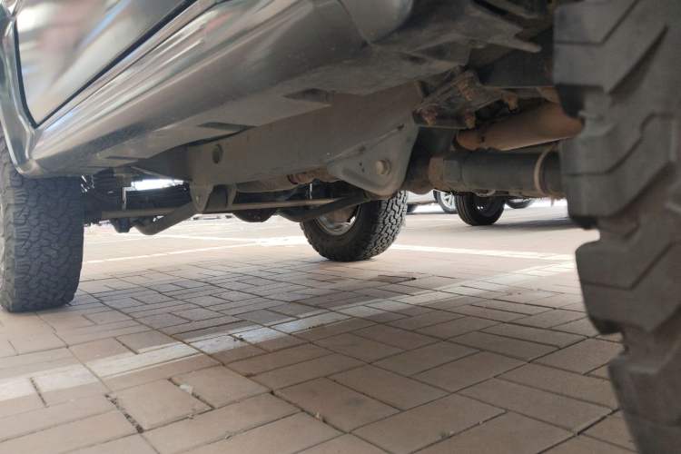 Used Suzuki Jimny 2015 1.3 AT JLX Left Side Sill