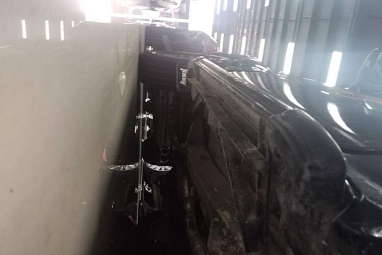 Used Suzuki Jimny 2015 1.3 AT JLX Left Side Sill