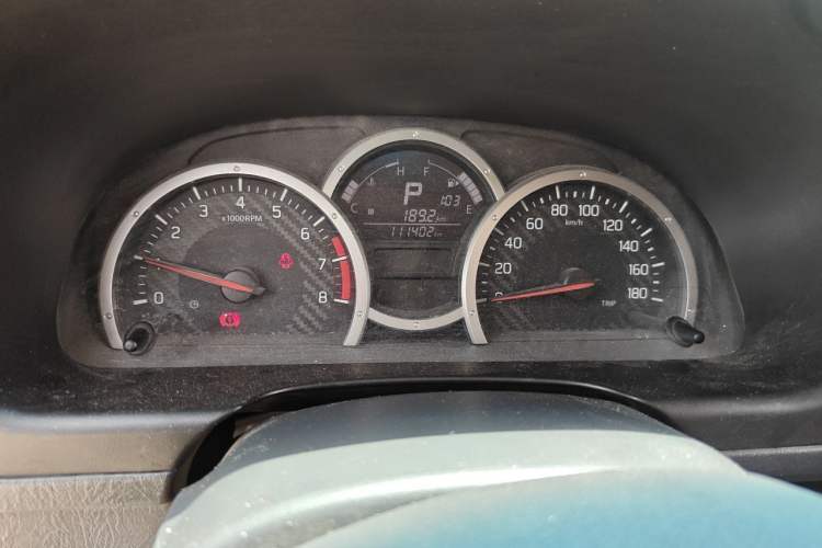 Used Suzuki Jimny 2015 1.3 AT JLX Odometer Close Up