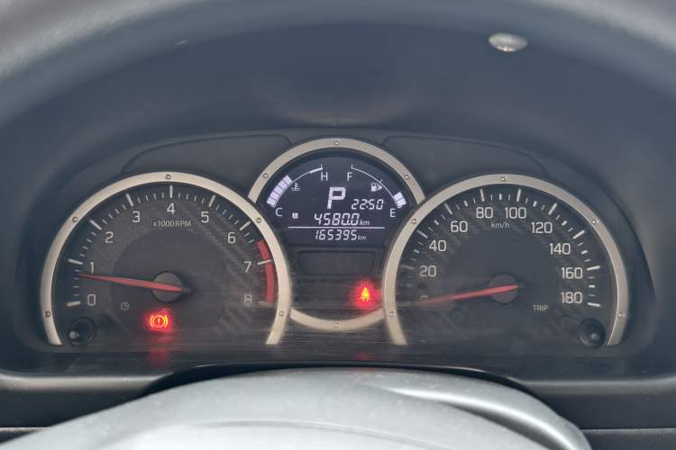 Used Suzuki Jimny 2015 1.3 AT JLX Odometer Close Up