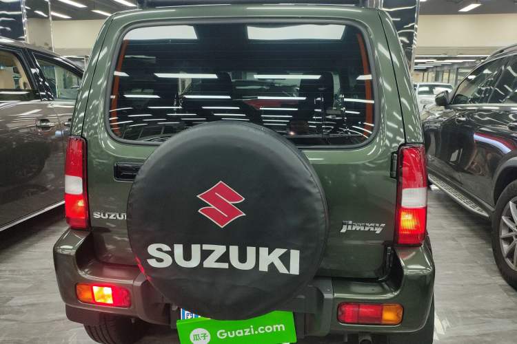 Used Suzuki Jimny 2015 1.3L AT JLX Navigation Edition Rear