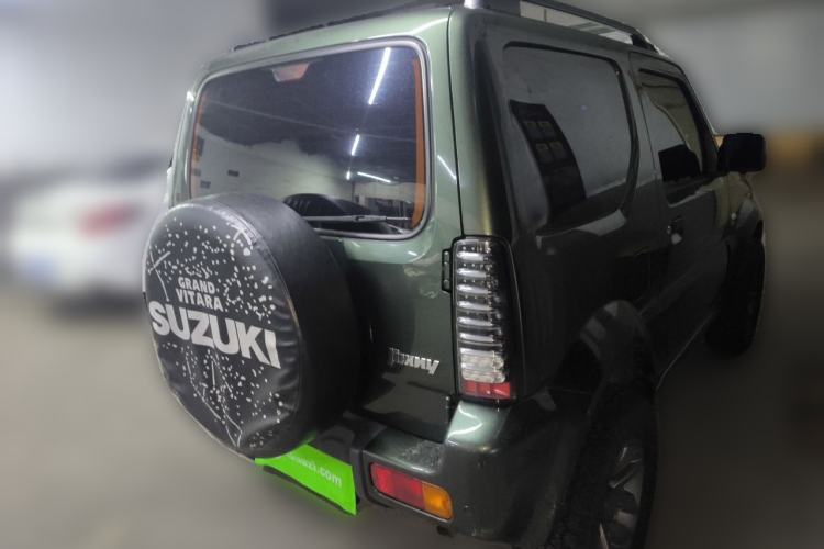 Used Suzuki Jimny 2015 1.3 AT JLX Rear Right 45 Deg