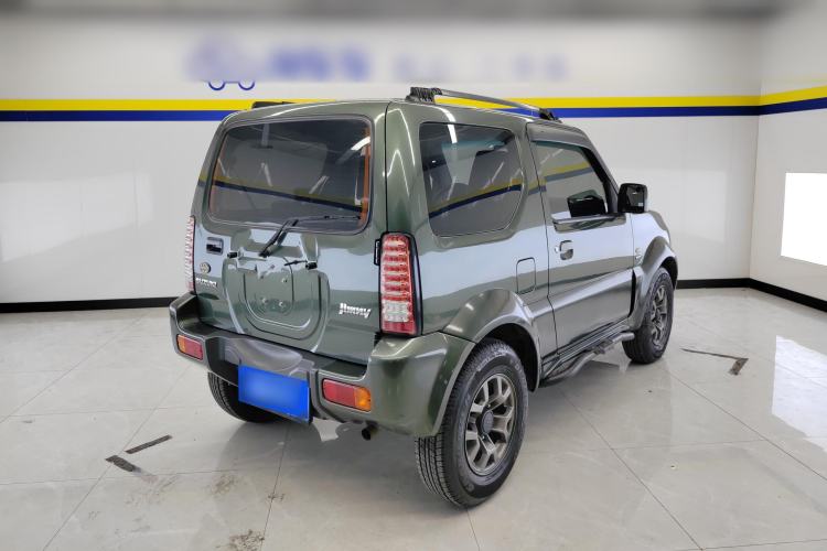 Used Suzuki Jimny 2015 1.3 AT JLX Rear Right 45 Deg