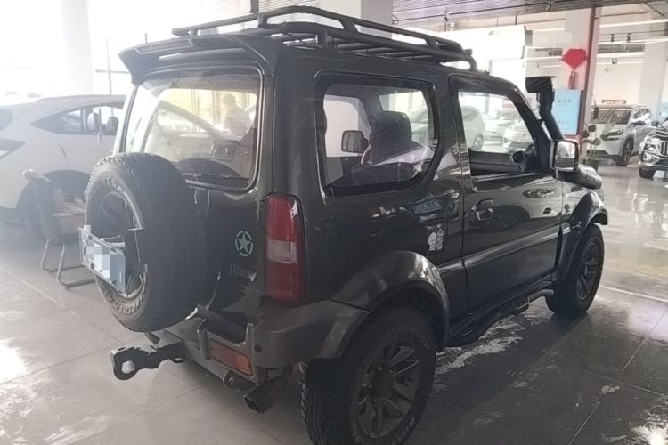 Used Suzuki Jimny 2015 1.3 AT JLX Rear Right 45 Deg