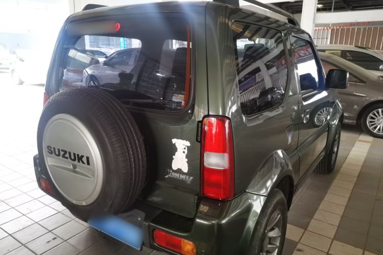 Used Suzuki Jimny 2015 1.3 AT JLX Rear Right 45 Deg