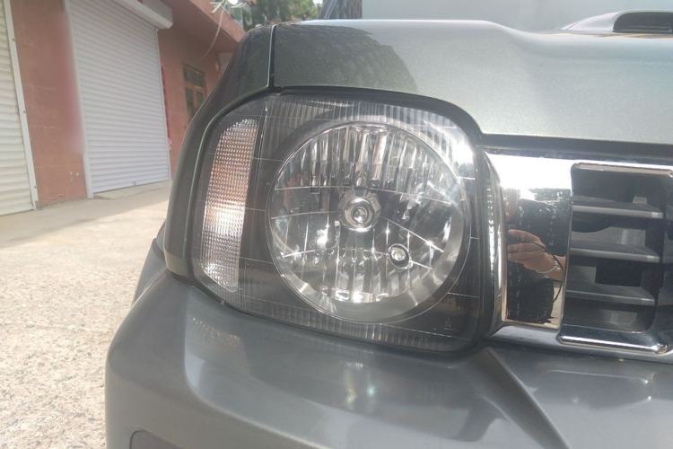 Used Suzuki Jimny 2015 1.3 AT Mode3 Navigation Edition Right Front Headlight