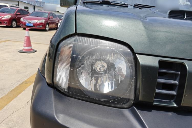 Used Suzuki Jimny 2015 1.3 AT JLX Right Front Headlight