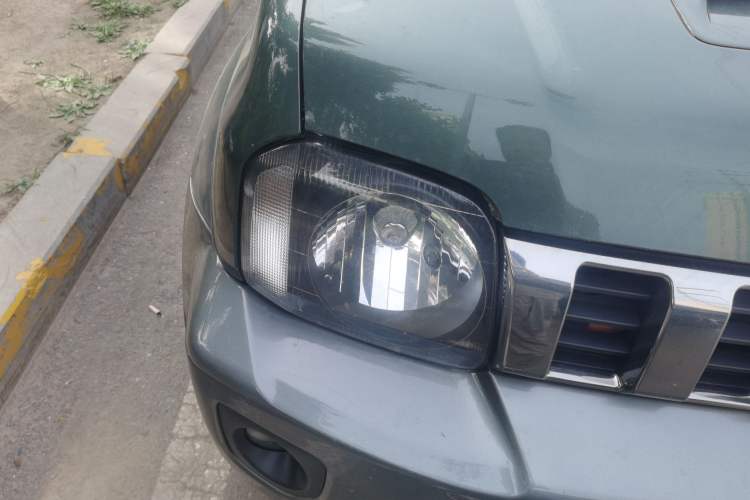 Used Suzuki Jimny 2015 1.3 AT Mode3 Navigation Edition Right Front Headlight