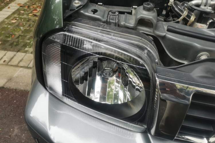 Used Suzuki Jimny 2015 1.3 AT Mode3 Navigation Edition Right Front Headlight