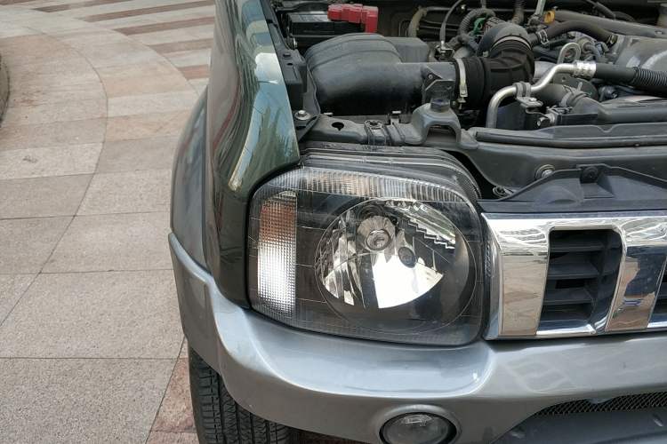 Used Suzuki Jimny 2015 1.3 AT Mode3 Navigation Edition Right Front Headlight