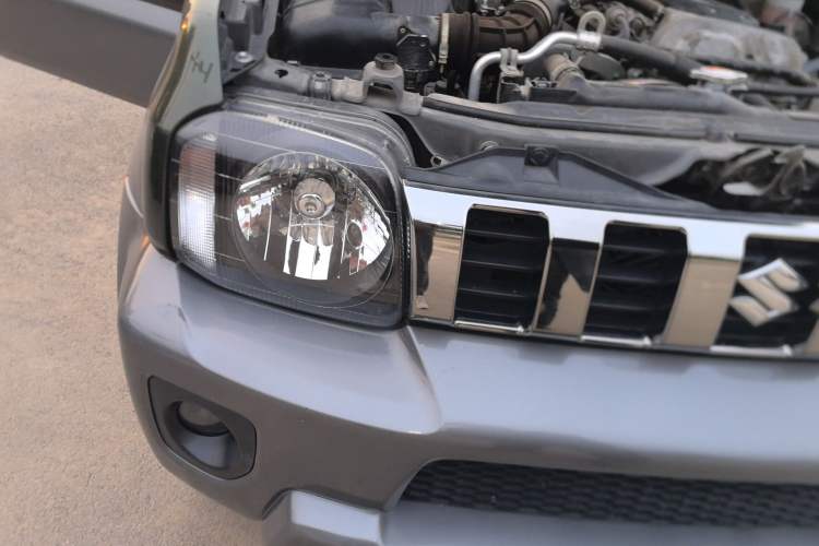 Used Suzuki Jimny 2015 1.3 AT Mode3 Navigation Edition Right Front Headlight