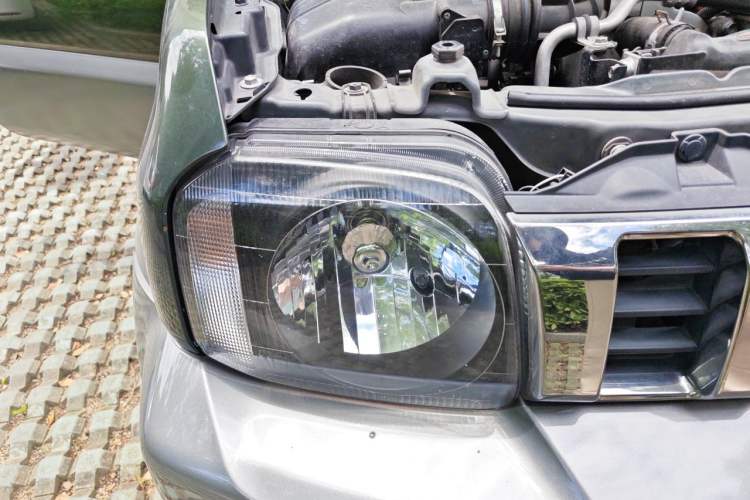 Used Suzuki Jimny 2015 1.3 AT Mode3 Navigation Edition Right Front Headlight