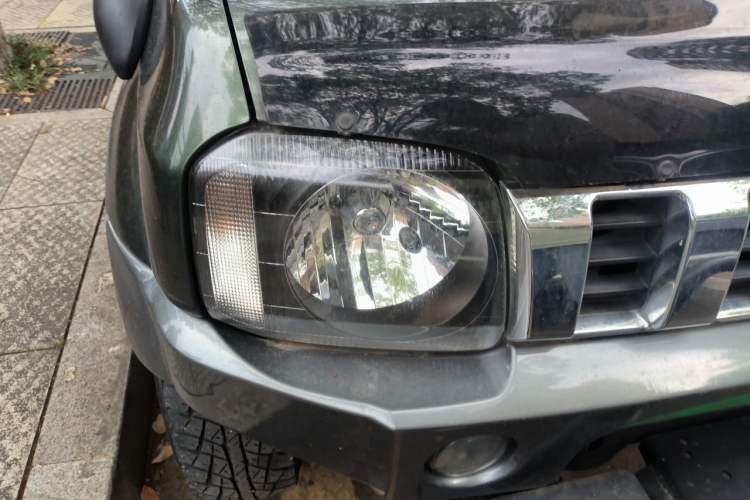 Used Suzuki Jimny 2015 1.3 AT JLX Right Front Headlight