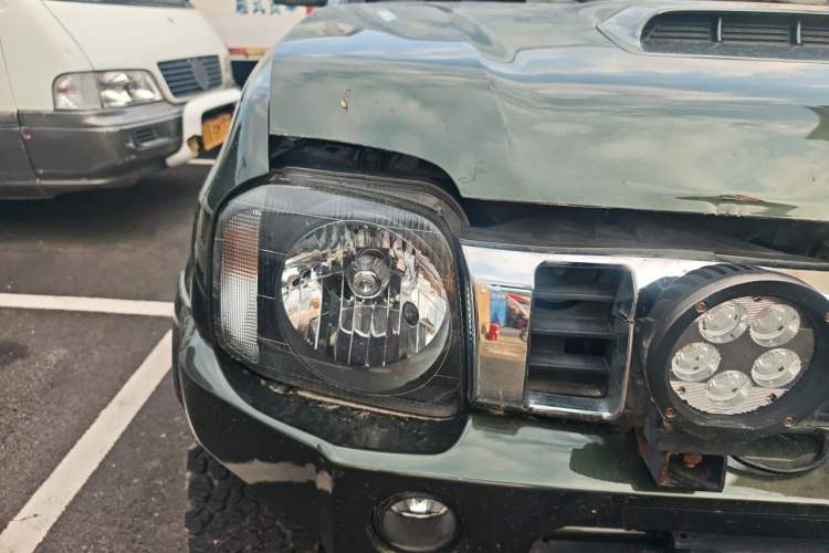 Used Suzuki Jimny 2015 1.3 AT JLX Right Front Headlight