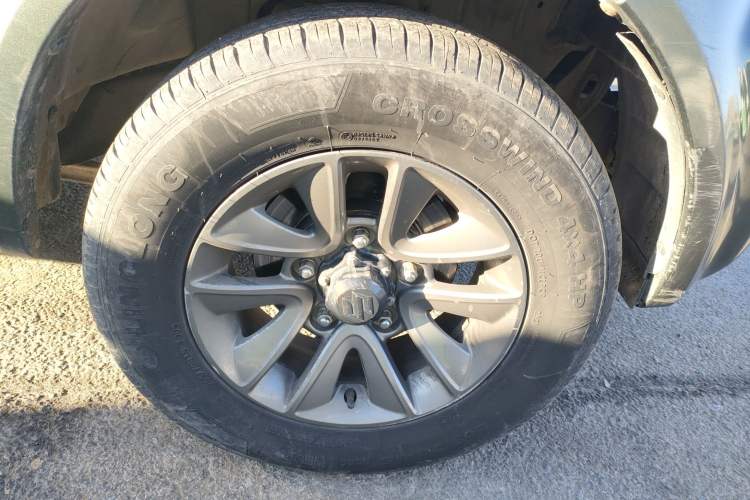 Used Suzuki Jimny 2015 1.3 MT JLX Right Front Wheel Hub