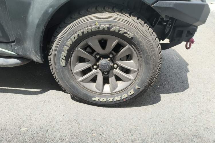 Used Suzuki Jimny 2015 1.3 AT JLX Right Front Wheel Hub