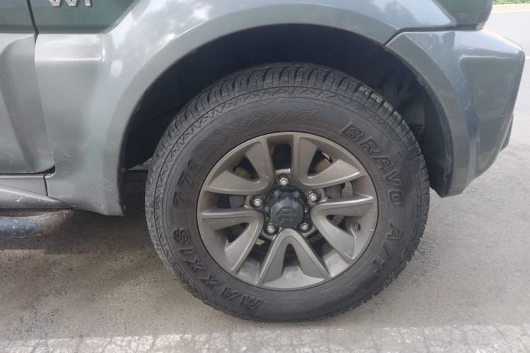 Used Suzuki Jimny 2015 1.3 AT Mode3 Navigation Edition Right Front Wheel Hub