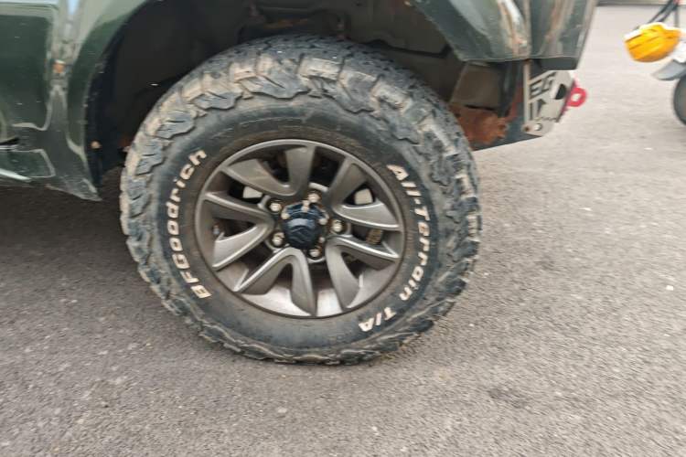 Used Suzuki Jimny 2015 1.3 AT JLX Right Front Wheel Hub