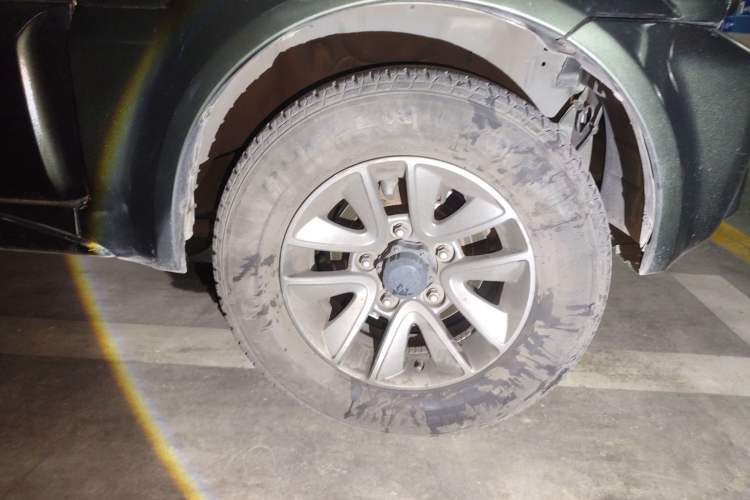 Used Suzuki Jimny 2015 1.3 AT JLX Right Front Wheel Hub